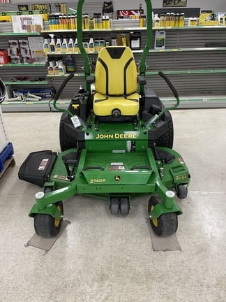 Main image John Deere Z740R