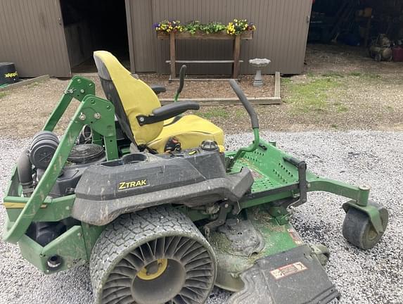 Image of John Deere Z740R equipment image 1