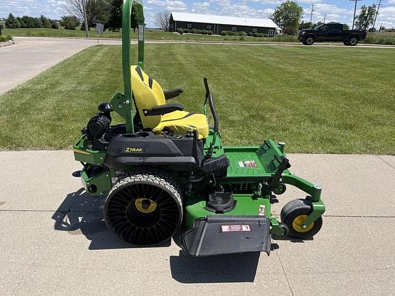 Image of John Deere Z740R equipment image 3