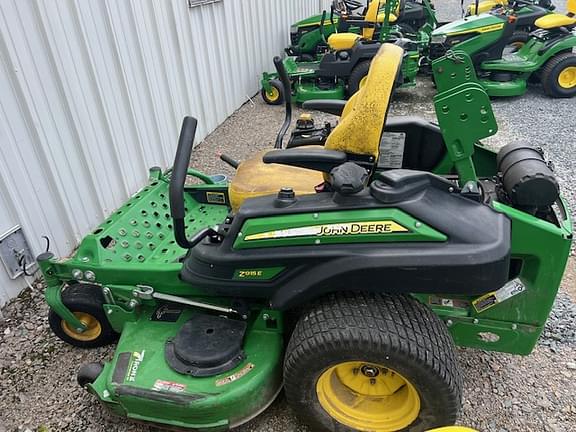 Image of John Deere Z915E Primary image