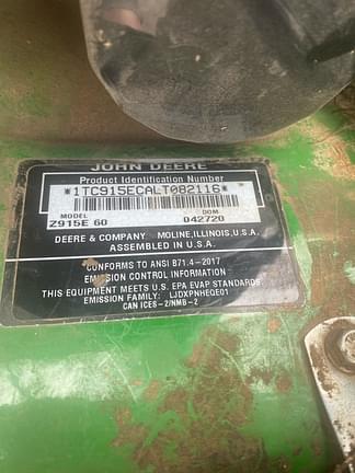 Image of John Deere Z915E equipment image 4
