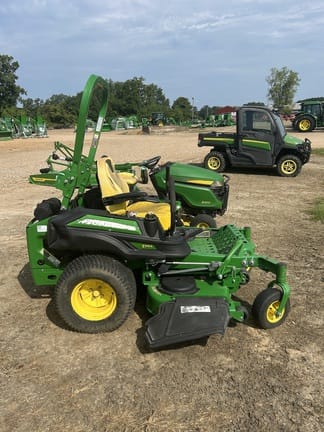 2020 John Deere Z915E Equipment Image0