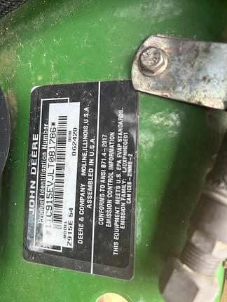Image of John Deere Z915E equipment image 1