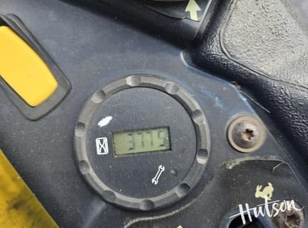 Image of John Deere Z915E equipment image 4