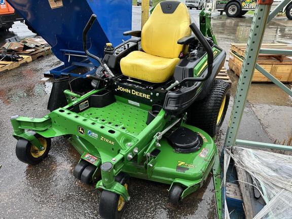 Image of John Deere Z915E Image 1