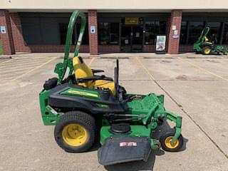 Image of John Deere Z915E equipment image 3