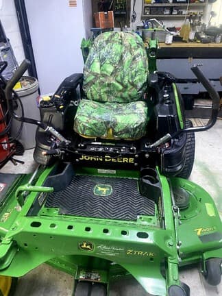 Image of John Deere Z915E equipment image 4