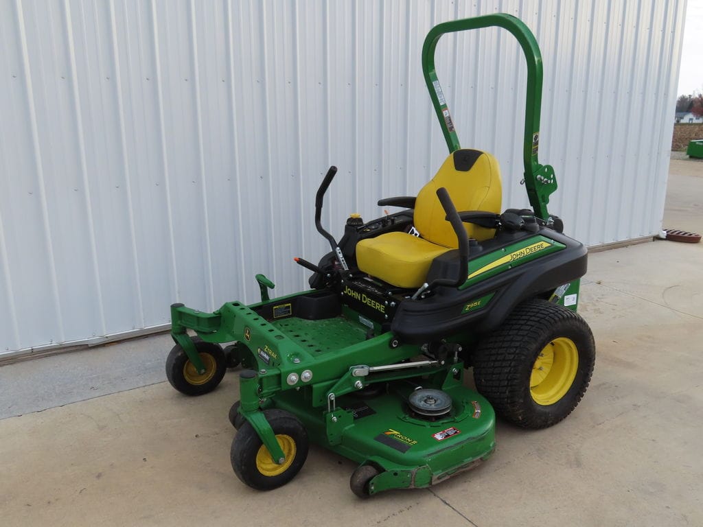 2020 John Deere Z915E Equipment Image0