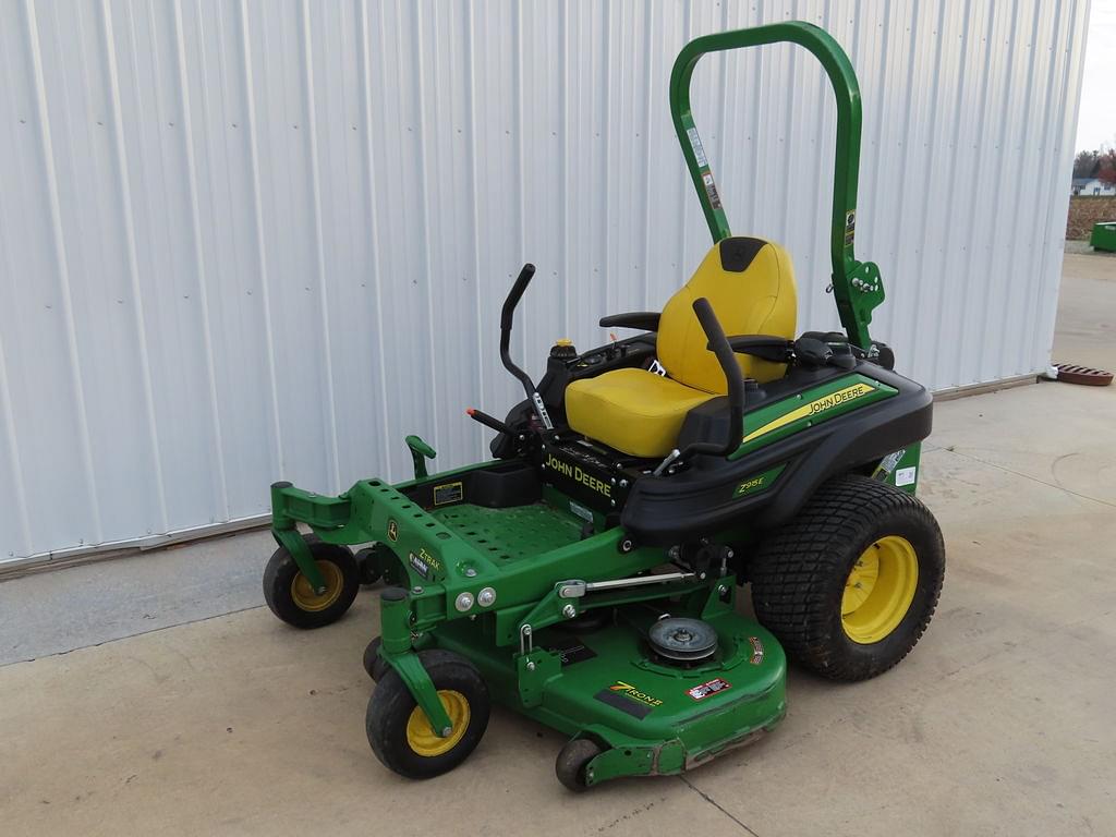 Image of John Deere Z915E Primary image