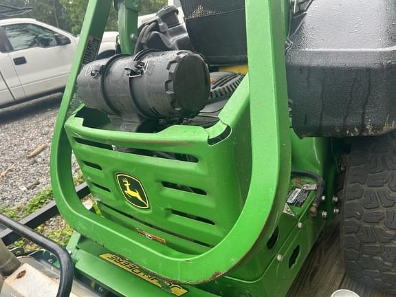 Image of John Deere Z915E equipment image 4
