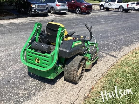 Image of John Deere Z915E equipment image 1