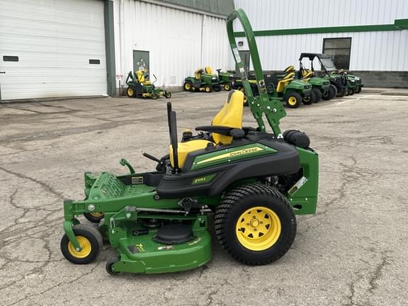 Image of John Deere Z915E equipment image 1