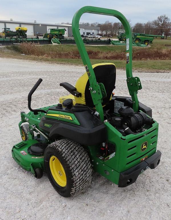 Image of John Deere Z920M equipment image 1