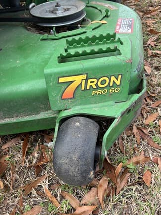 Image of John Deere Z920M equipment image 4