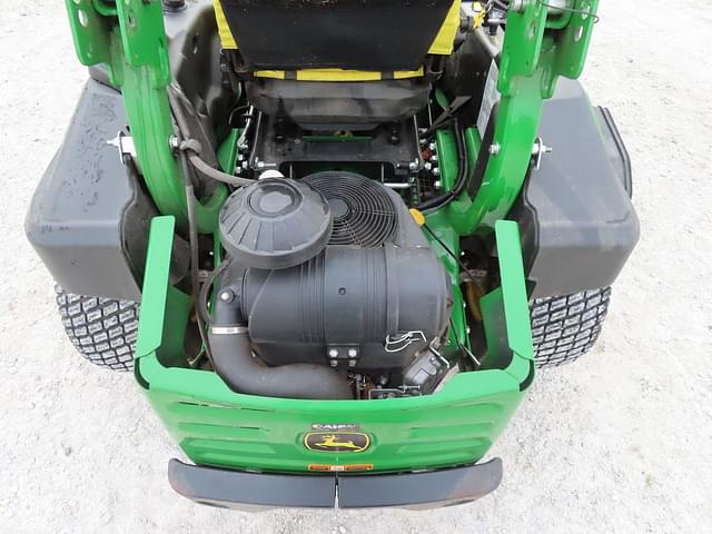 Image of John Deere Z920M equipment image 4