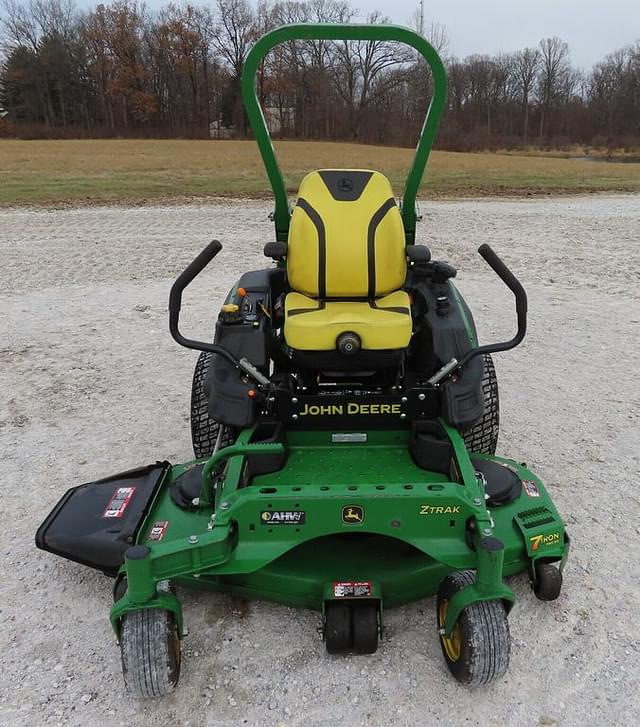 Image of John Deere Z920M equipment image 1