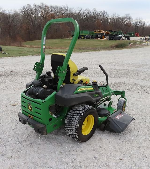 Image of John Deere Z920M equipment image 4