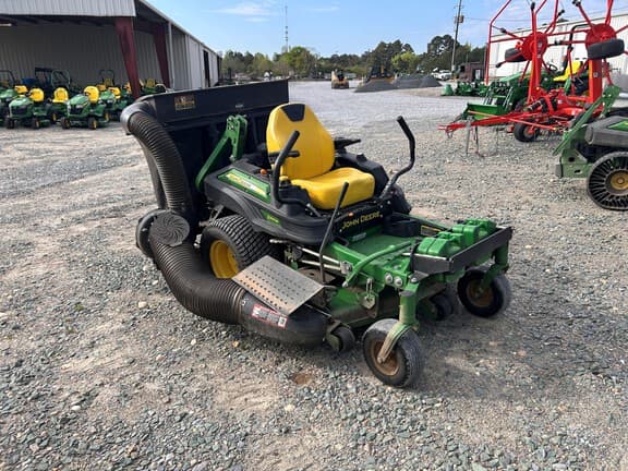 Image of John Deere Z920M equipment image 1