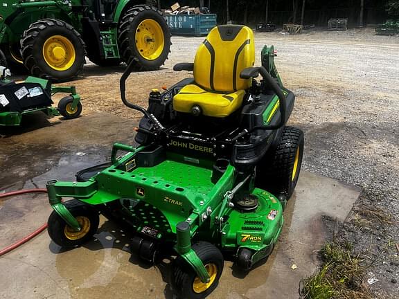 Image of John Deere Z920M equipment image 4