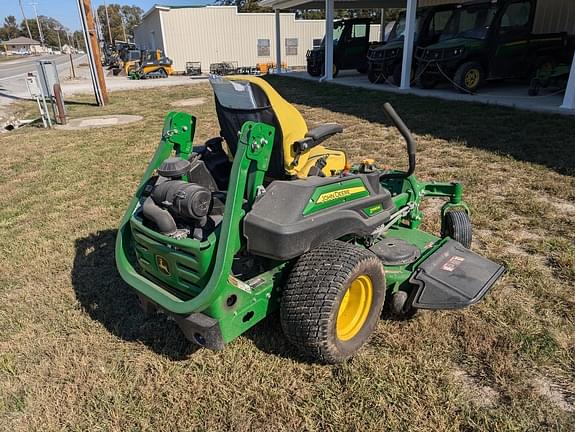 Image of John Deere Z930M equipment image 2