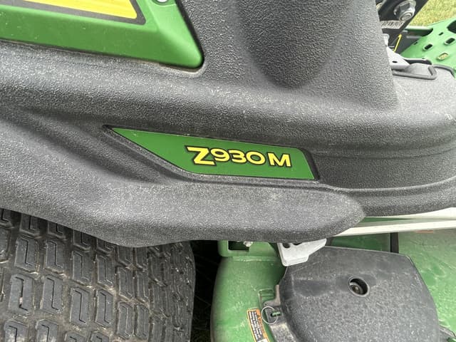 Image of John Deere Z930M equipment image 3