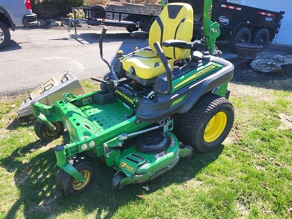 Image of John Deere Z930M equipment image 1