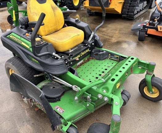 Main image John Deere Z930M