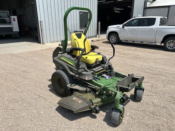 Image of John Deere Z930M equipment image 3