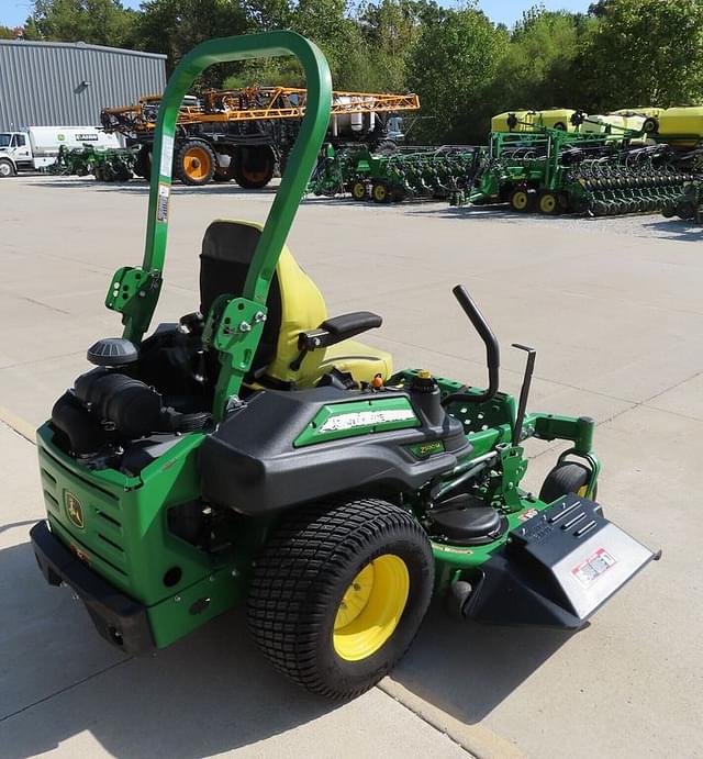 Image of John Deere Z930M equipment image 4