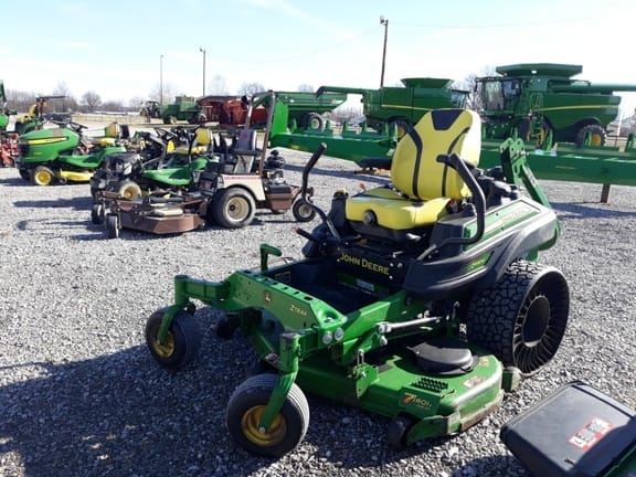 Main image John Deere Z930M