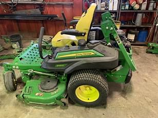 Main image John Deere Z930M