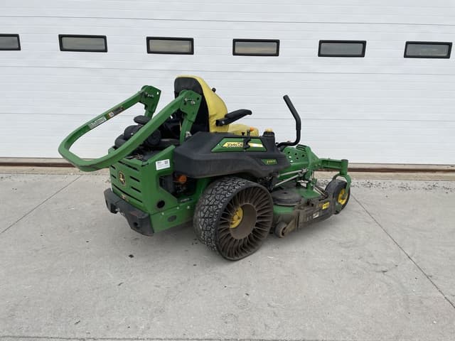 Image of John Deere Z930M equipment image 3