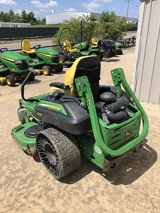 Image of John Deere Z930M equipment image 3