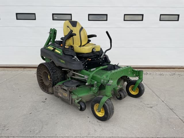 Image of John Deere Z930M equipment image 2