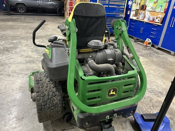 Image of John Deere Z930M equipment image 2