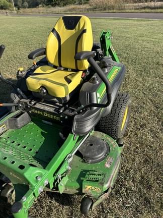 Image of John Deere Z930M equipment image 1