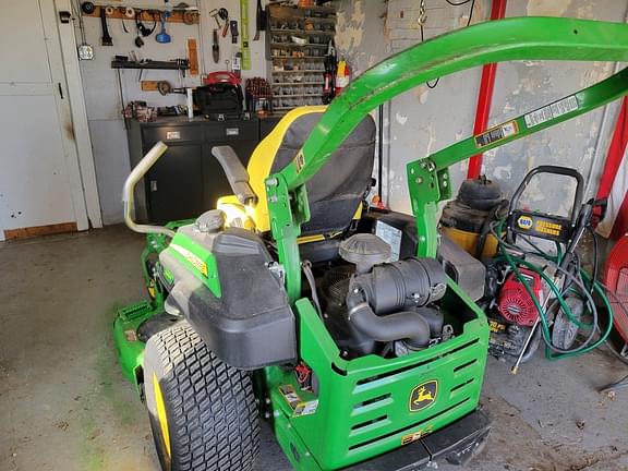 Image of John Deere Z930M equipment image 3