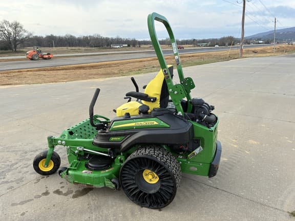 Image of John Deere Z930M equipment image 1