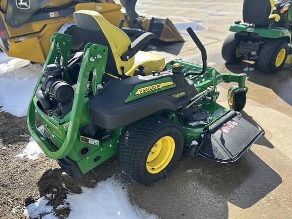 Image of John Deere Z930M equipment image 4