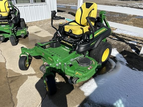 Image of John Deere Z930M equipment image 2