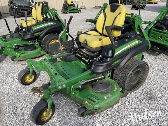 Image of John Deere Z930M equipment image 2