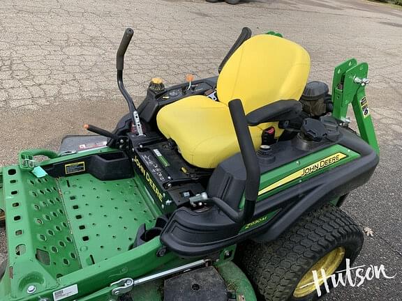 Image of John Deere Z930M equipment image 2