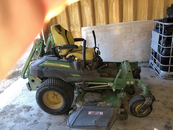 Image of John Deere Z930M equipment image 1