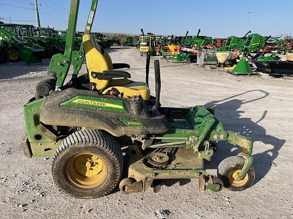 Image of John Deere Z930M equipment image 3