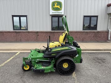 Main image John Deere Z930M