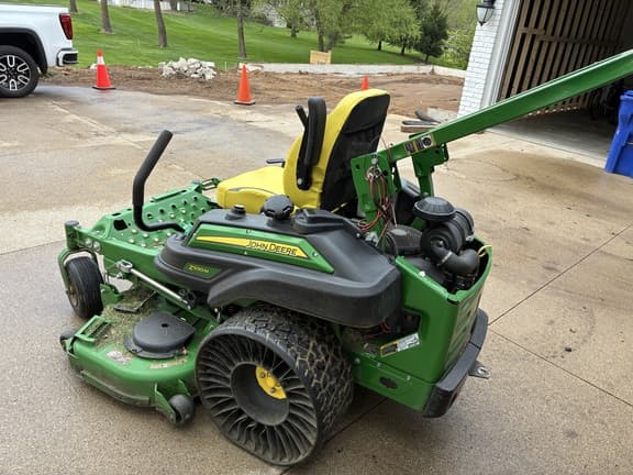 Image of John Deere Z930M equipment image 4