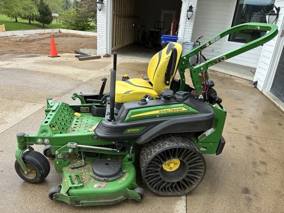 Image of John Deere Z930M equipment image 3