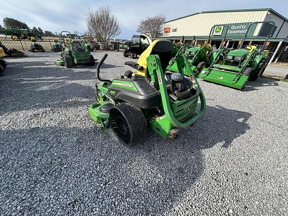 Image of John Deere Z930M equipment image 3