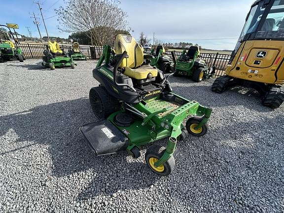 Image of John Deere Z930M equipment image 1