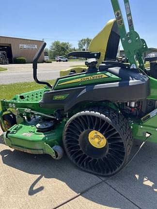 Image of John Deere Z930M equipment image 2